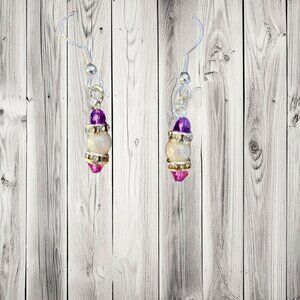 Purple & Pearl earrings